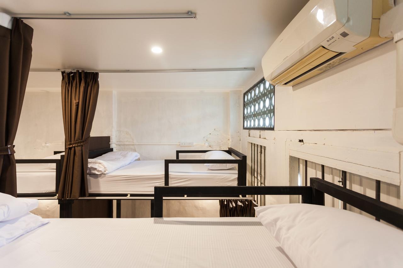 Feel Good Hostel Phuket Buitenkant foto